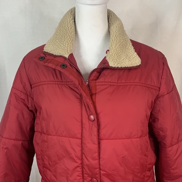 Lands’ End Cranberry Winter Puffer Coat - Picture 2 of 16